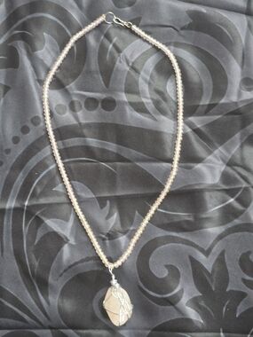 Delicate Pink Rose Quartz Bead Necklace — Women's Jewelry